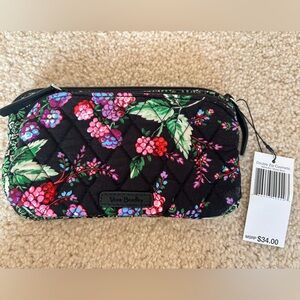 NWT NEW Vera Bradley Iconic Double Zip Cosmetic Bag Winter Berry Pattern RETIRED